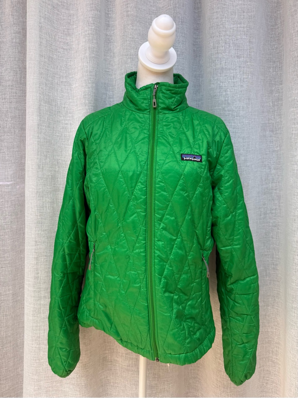 Patagonia green quilted jacket